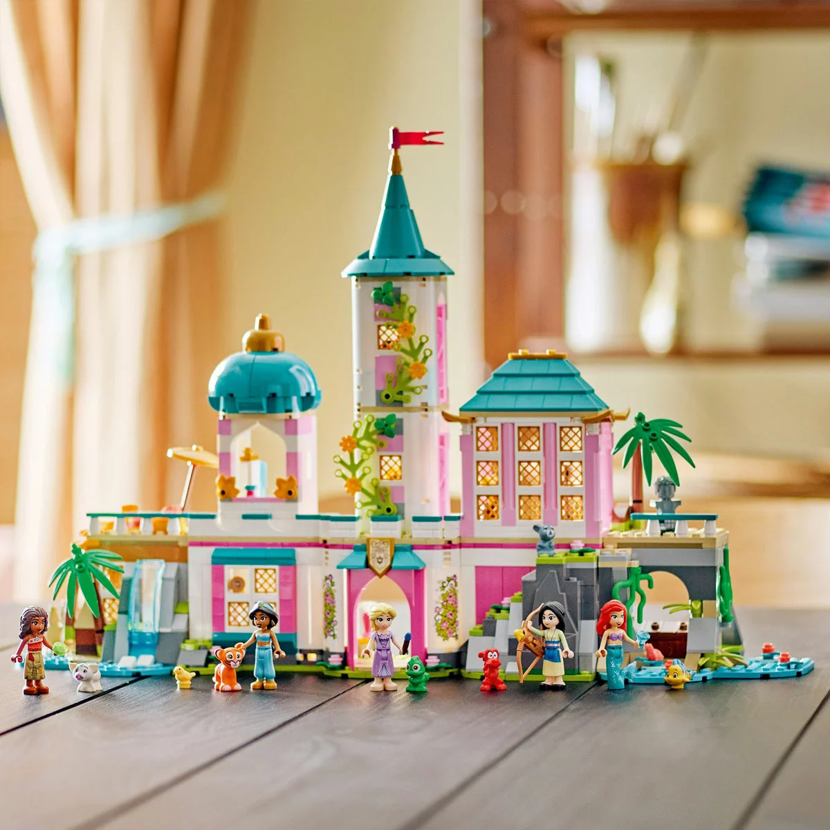 LEGO Disney Princess Castle and Royal Pets - Model 43267 (6+ Years) - Image 3
